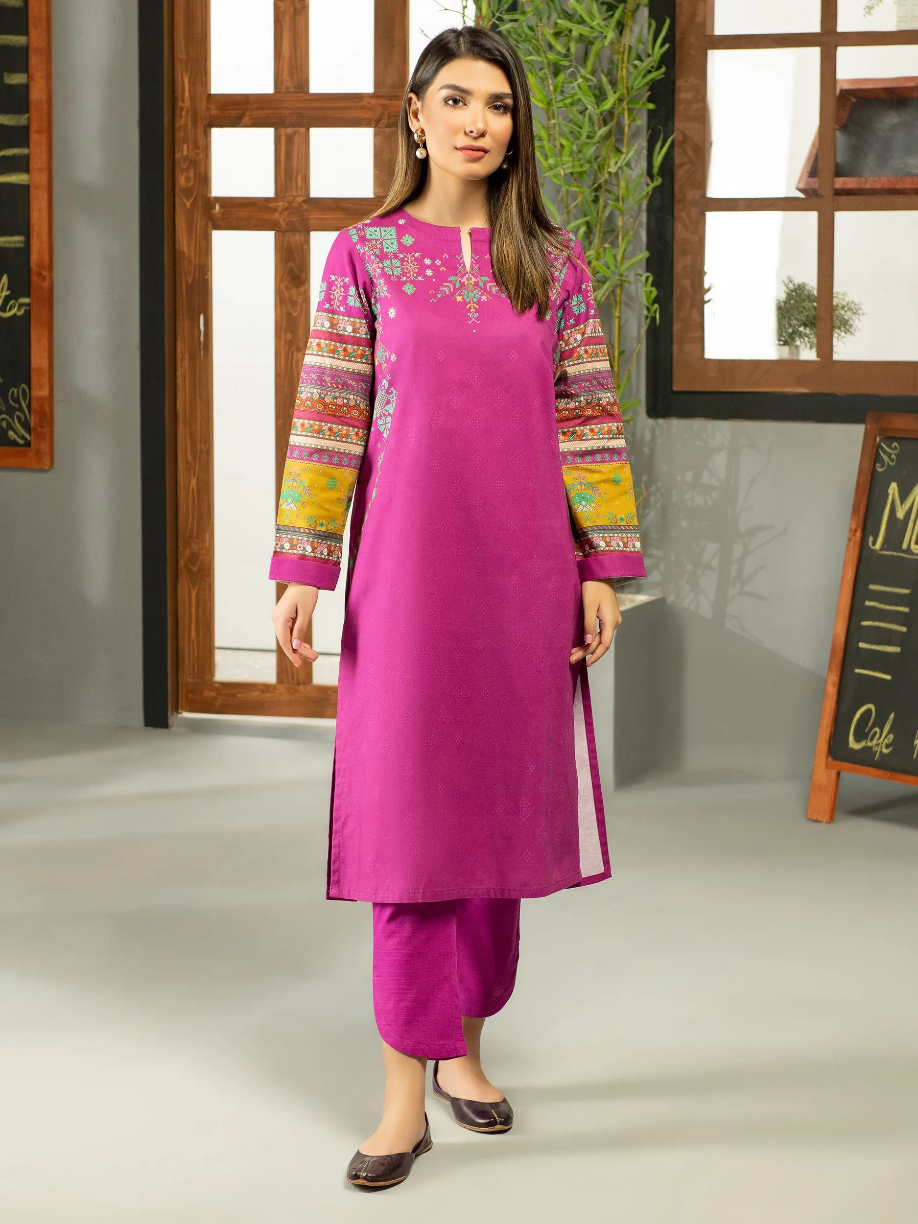 2 Piece Khaddar Suit-Printed (Unstitched)