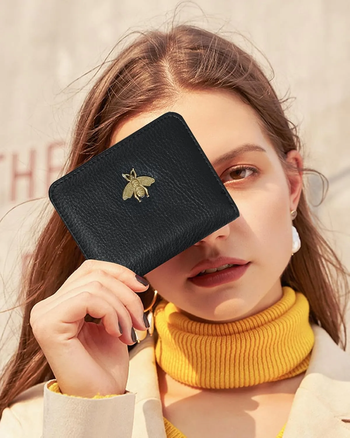 Bistup Credit Card Holder Wallet for Women Cute Leather Ladies Teen Girls Female Cardholder Wallets Accordion Purse Small Medium Aesthetic Print Bee Unique Modern Luxury Rfid Zipper Around