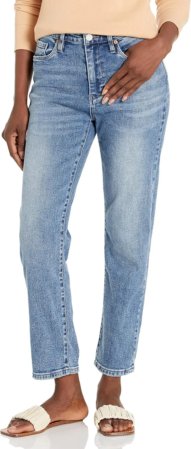 Blank NYC Sustainable Black The Madison Crop Basic in Don't Be Slick