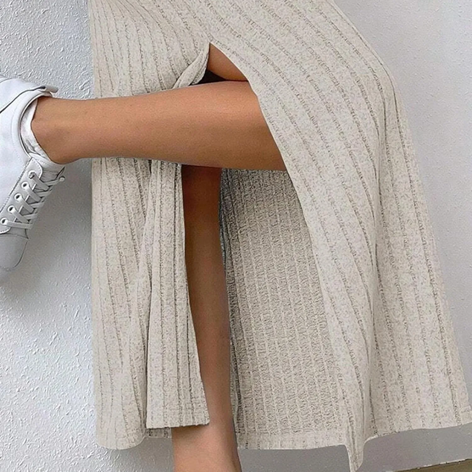 High Waisted Maxi Skirt Solid Color Long Women's High-waisted Knitted Slimming Commuting Style with Side Slit Elastic