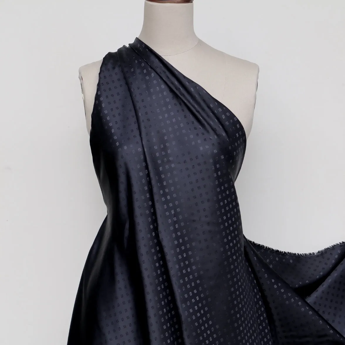 Jazzy Navy Fancy Lining