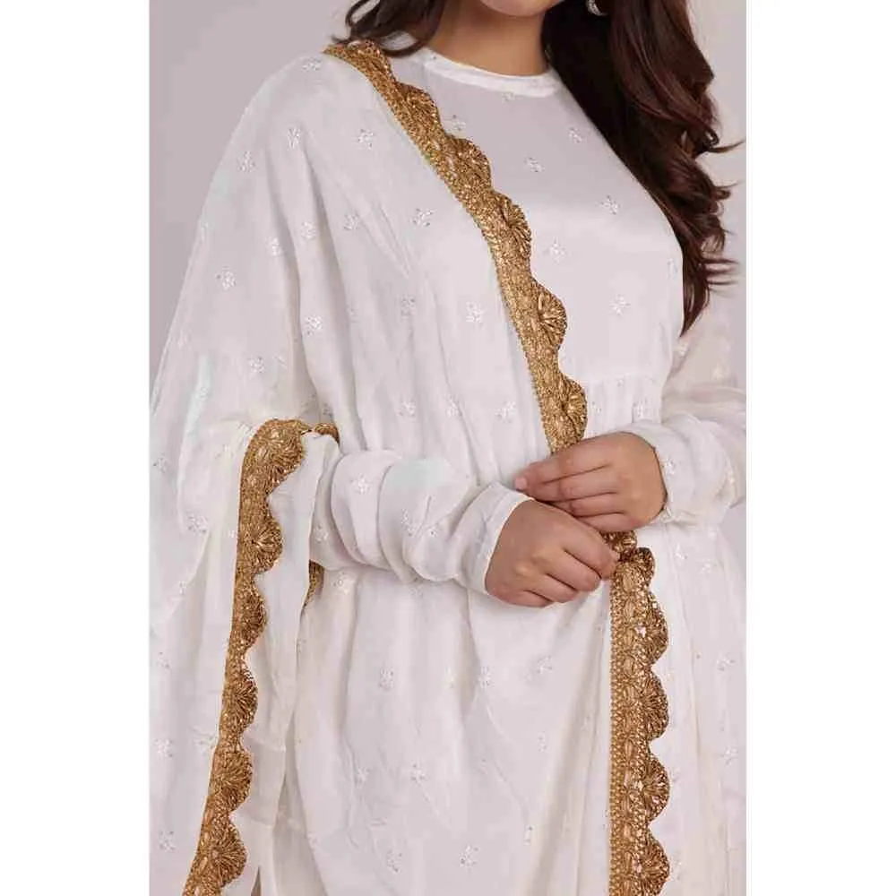 PEHNO'SA Rani Aanya Embroidered Anarkali White (Set of 3)