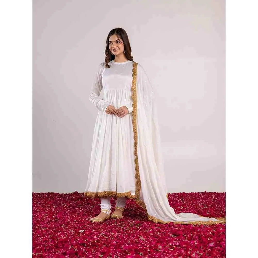 PEHNO'SA Rani Aanya Embroidered Anarkali White (Set of 3)