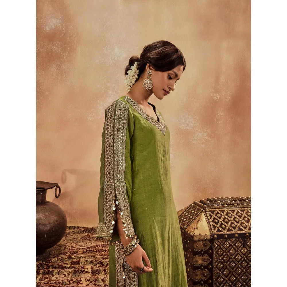 Roze Falak Green Kurta with Pant (Set of 2)