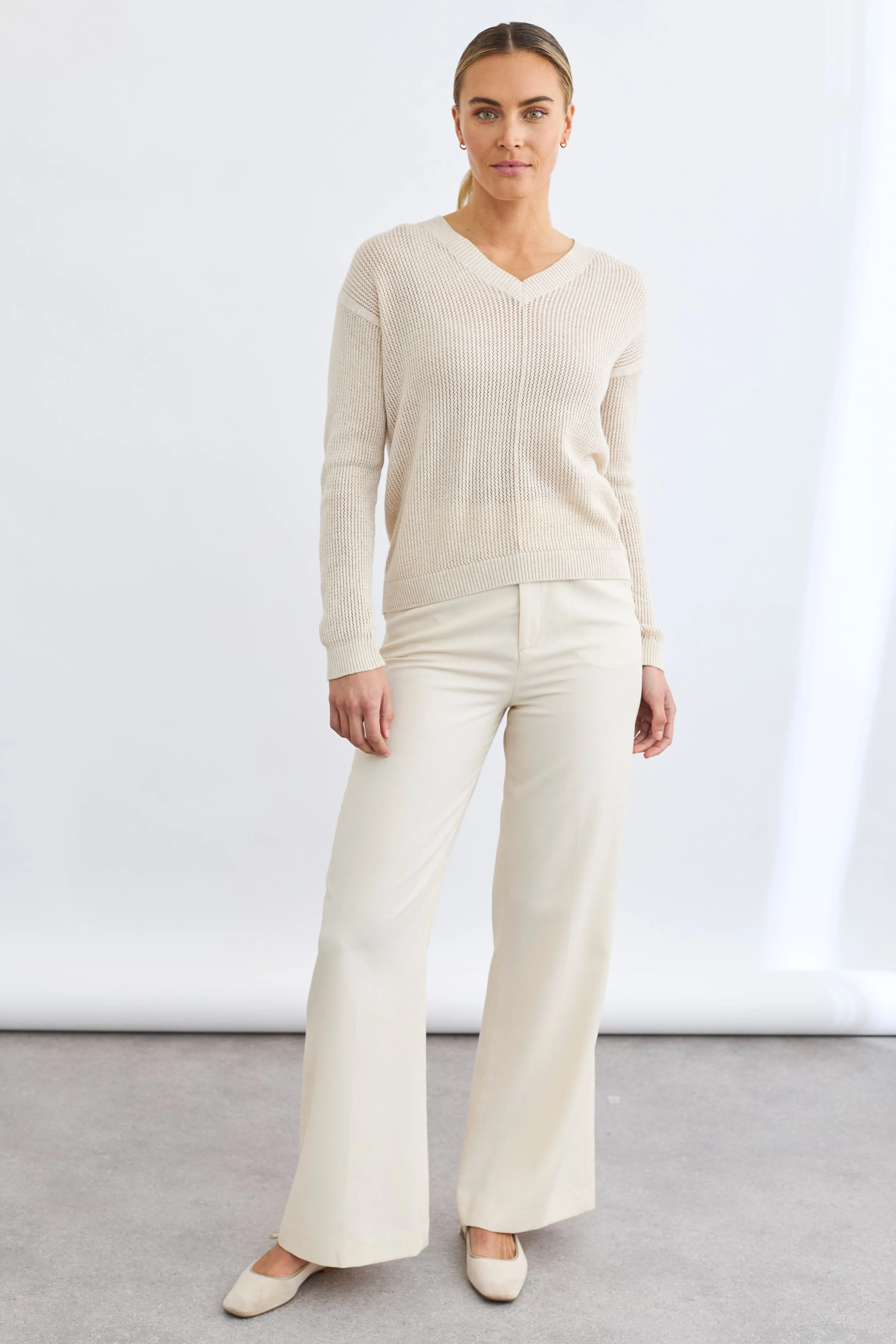 Selena Cotton Vee