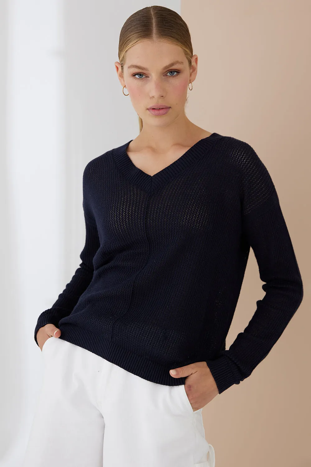 Selena Cotton Vee