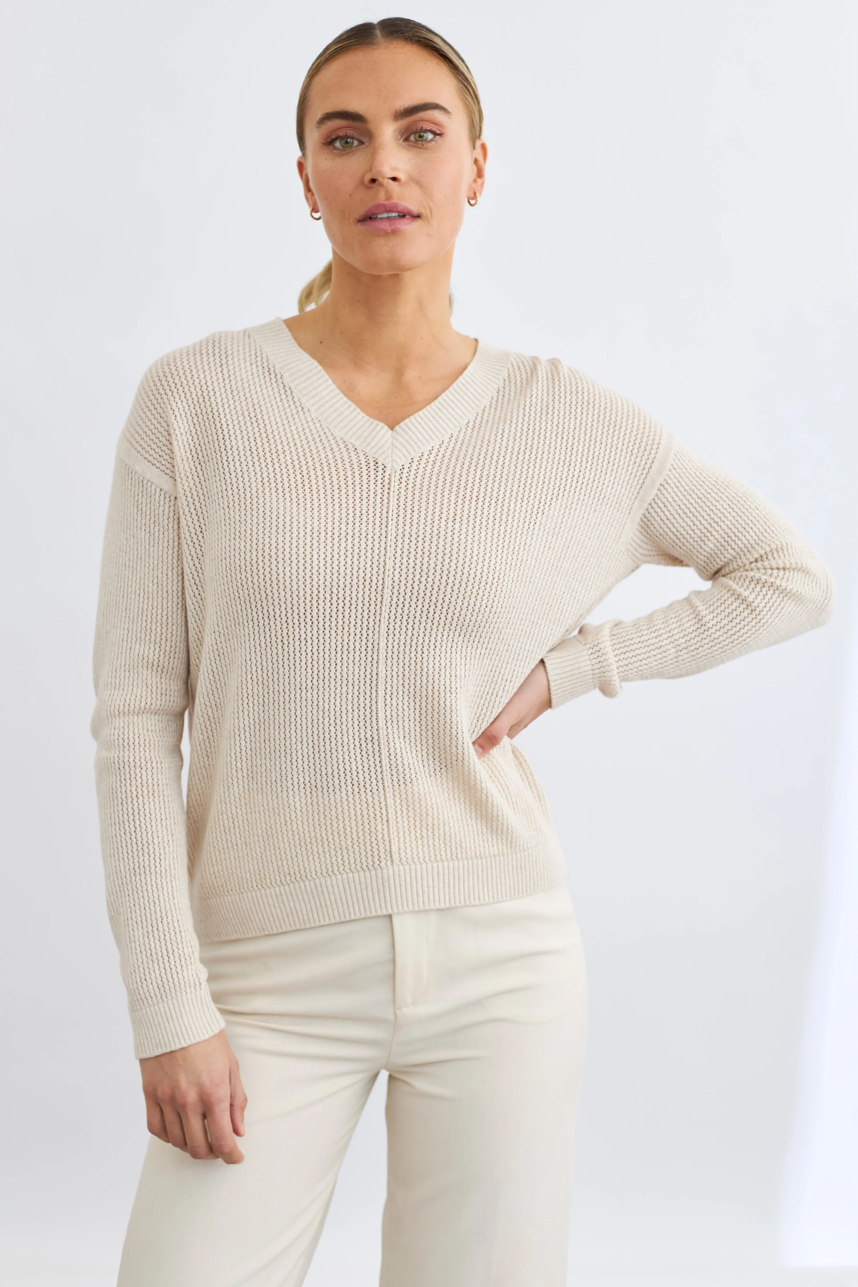 Selena Cotton Vee