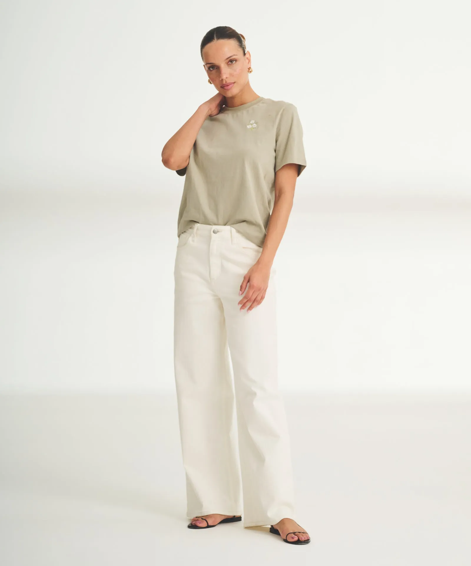 Women's Embroidered Flowers Boxy Tee