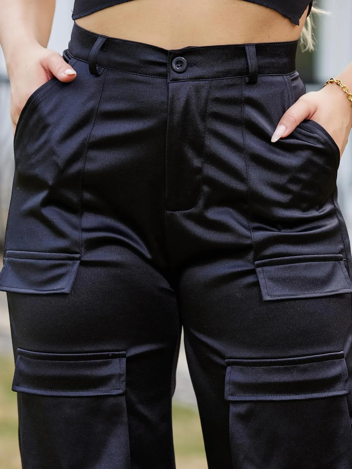 Womens High Waisted Satin Cargo Pants Loose Fit Wide Leg Trousers with Pockets Trendy Outfit